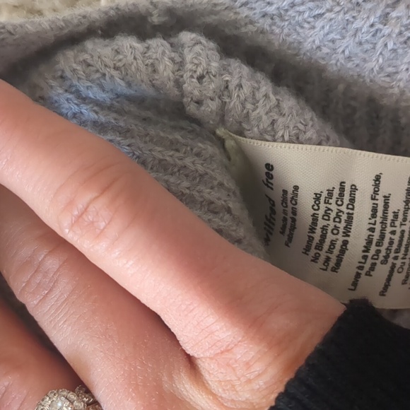 Wilfred merino wool sweater - Picture 4 of 5